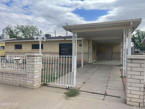 252 Trinity Pl, El Paso, TX, 79905-4726 | Card Image