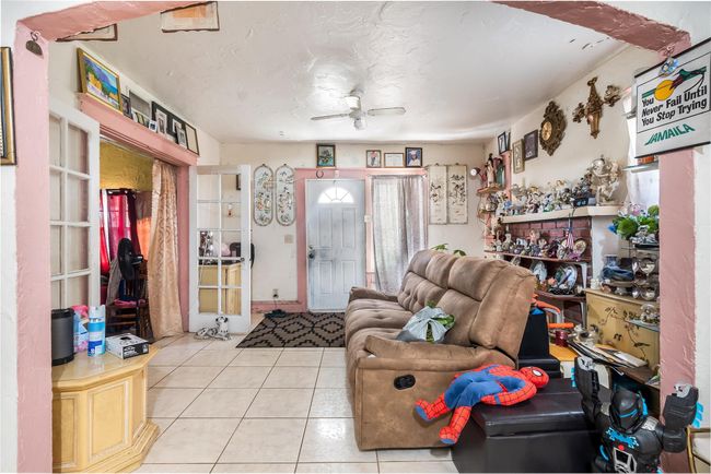 631 30 Th St, House other with 3 bedrooms, 2 bathrooms and null parking in West Palm Beach FL | Image 8