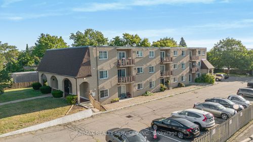 304-4218 Portage Rd, Niagara Falls, ON, L2E6A4 | Card Image
