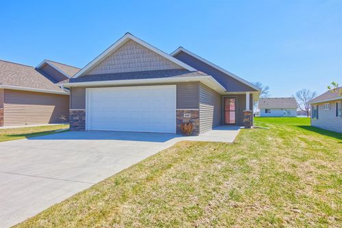 448 Lake Trl, Winsted, MN, 55395-6577 | Card Image