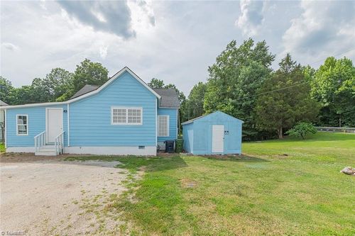 816 Olympia St, Lexington, NC, 27295-1639 | Card Image