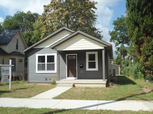 1015 Cass Ave Se, Grand Rapids, MI, 49507-1119 | Card Image