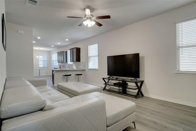 2325 Brightstone Dr, House other with 3 bedrooms, 2 bathrooms and null parking in Aubrey TX | Image 6