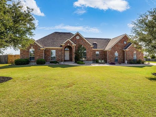 155 Comanche Cir, Hutto, TX, 78634-5438 | Card Image