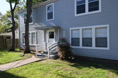 apt-4-409 E Austin St, Bellville, TX, 77418-2342 | Card Image