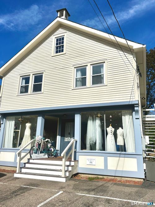 7 Greenmanville Ave, Mystic, CT, 06355-2725 | Card Image