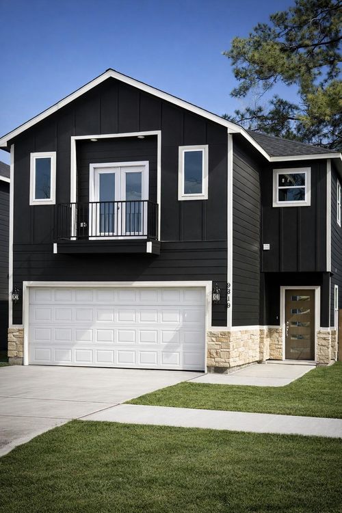 9319 Noel St, Houston, TX, 77033-3917 | Card Image