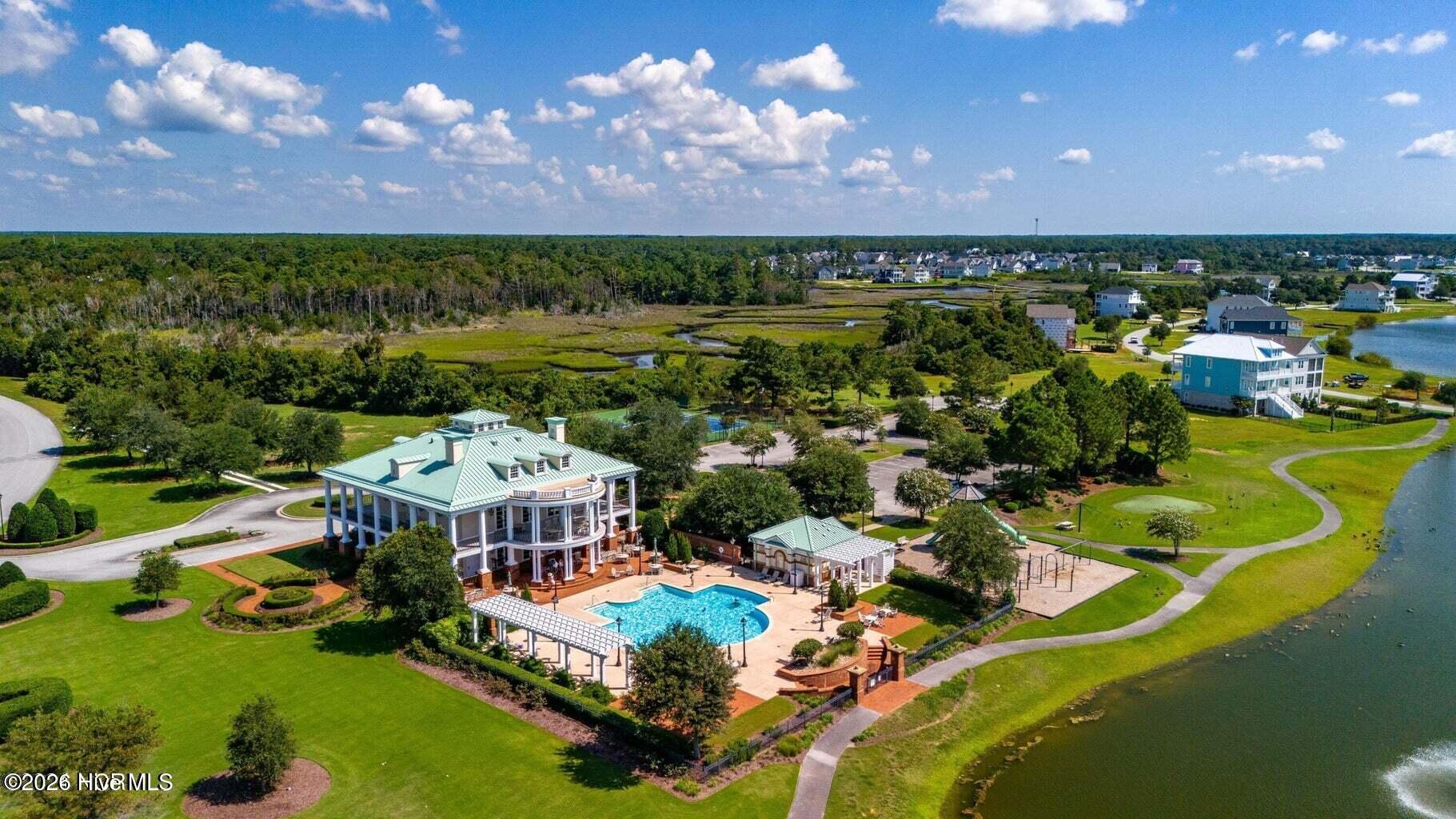 Land in Newport 2