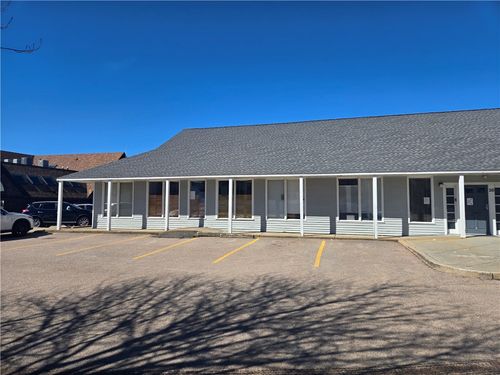 22 Southwest Avenue, Jamestown, RI, 02835 | Card Image