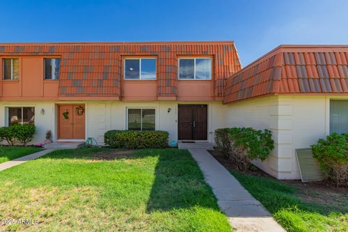 7839 N 49th Ave, Glendale, AZ, 85301-8010 | Card Image