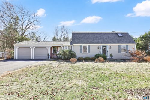 619 Woodruff St, Southington, CT, 06489-2716 | Card Image