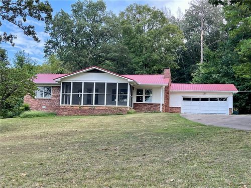 601 S Parrott Dr, Huntsville, AR, 72740-9157 | Card Image