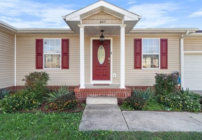 Covered front porch | Image 3