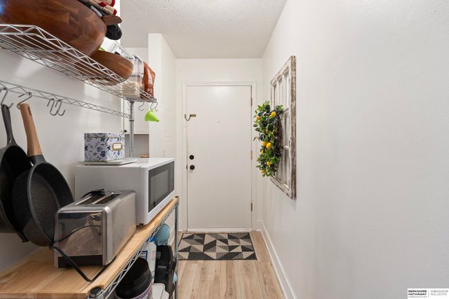 APT-119 - 1211 S 121 St Plz, Condo with 2 bedrooms, 1 bathrooms and null parking in Omaha NE | Image 15