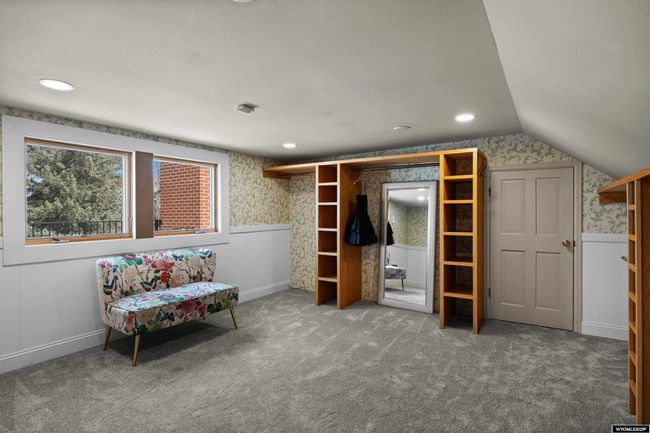1008 W 25 Th St, House other with 5 bedrooms, 3 bathrooms and null parking in Casper WY | Image 16