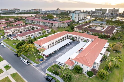apt-15-10350 Imperial Point Dr W, LARGO, FL, 33774-4929 | Card Image