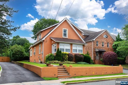 154 Roseland Ave, Caldwell, NJ, 07006-5904 | Card Image