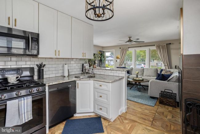 416 Melrose Ave, House other with 2 bedrooms, 2 bathrooms and null parking in MAPLE SHADE NJ | Image 12
