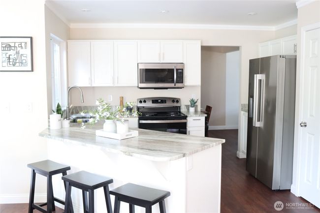 5312 Picnic Point Road, House other with 4 bedrooms, 3 bathrooms and 3 parking in Edmonds WA | Image 12