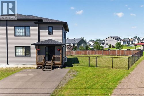 26 Edington St, Moncton, NB, E1E0G6 | Card Image