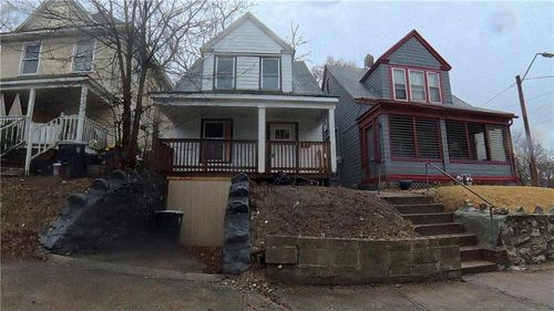 2202 Agnes Avenue, Kansas City, MO, 64127 | Card Image