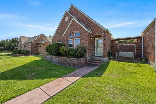 915 Austin Ct, Weatherford, TX, 76086-6346 | Card Image