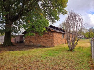 801 N 4th Street, House other with 3 bedrooms, 2 bathrooms and null parking in Okemah OK | Image 3