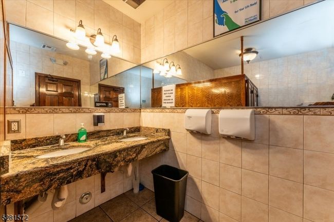 217 Frelinghuysen Ave, Home with 0 bedrooms, 5 bathrooms and null parking in Newark NJ | Image 26