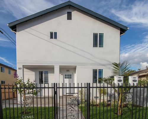 817 W G St, Wilmington, CA, 90744-5201 | Card Image