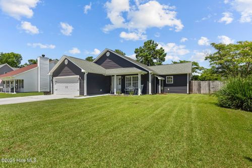 207 Quarterhorse Ln, Jacksonville, NC, 28546-9799 | Card Image
