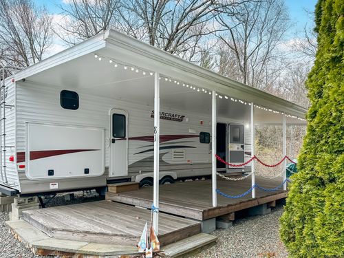 81-262 Shetucket Tpke, Griswold, CT, 06351-8431 | Card Image
