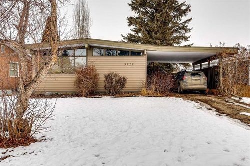 5929 W Park Cres, Red Deer, AB, T4N1E9 | Card Image
