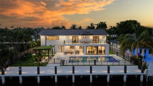 3224 Ne 42nd Ct, Fort Lauderdale, FL, 33308-6008 | Card Image