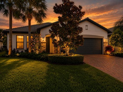 348 Se Courances Dr, Port St. Lucie, FL, 34984-6666 | Card Image