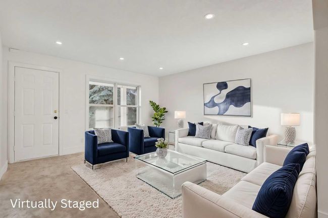 364 Prominence Hts Sw, Townhouse with 3 bedrooms, 3 bathrooms and 4 parking in Calgary AB | Image 27
