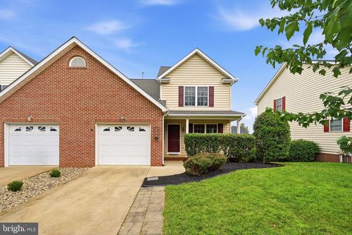 2068 Stoneleigh Dr, WINCHESTER, VA, 22601-2781 | Card Image