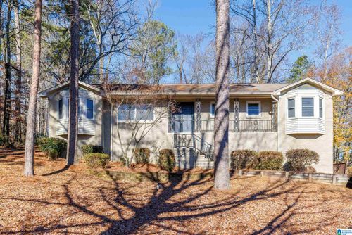 226 Snake Hill Rd, TRUSSVILLE, AL, 35173-1040 | Card Image