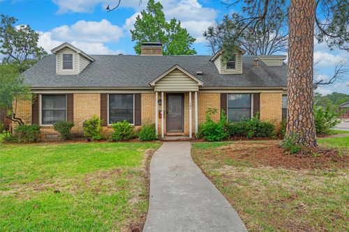 101 W Park Row Drive, Arlington, TX, 76010 | Card Image