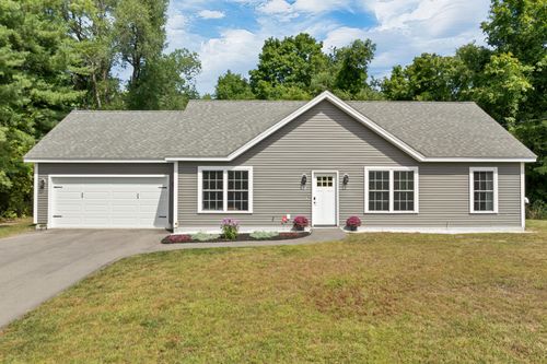 562 Pickering Rd, Rochester, NH, 03867-4628 | Card Image