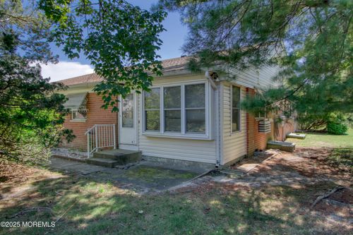 e-6 Hancock Dr, Manchester, NJ, 08759 | Card Image