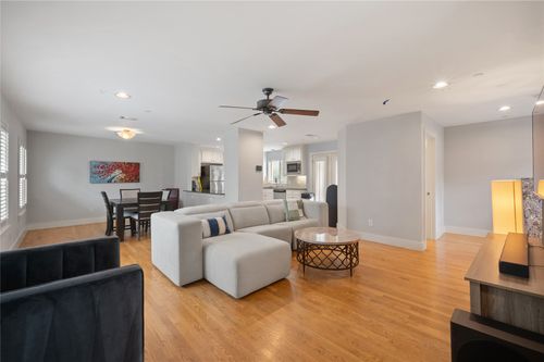 1-5737 Live Oak St, Dallas, TX, 75206-8051 | Card Image