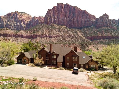 unit-201d-88 Stone Mountain Rd, Springdale, UT, 84767-7783 | Card Image
