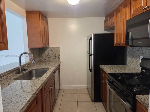 apt-t106-17901 68th Ave, Hialeah, FL, 33015-3920 | Card Image