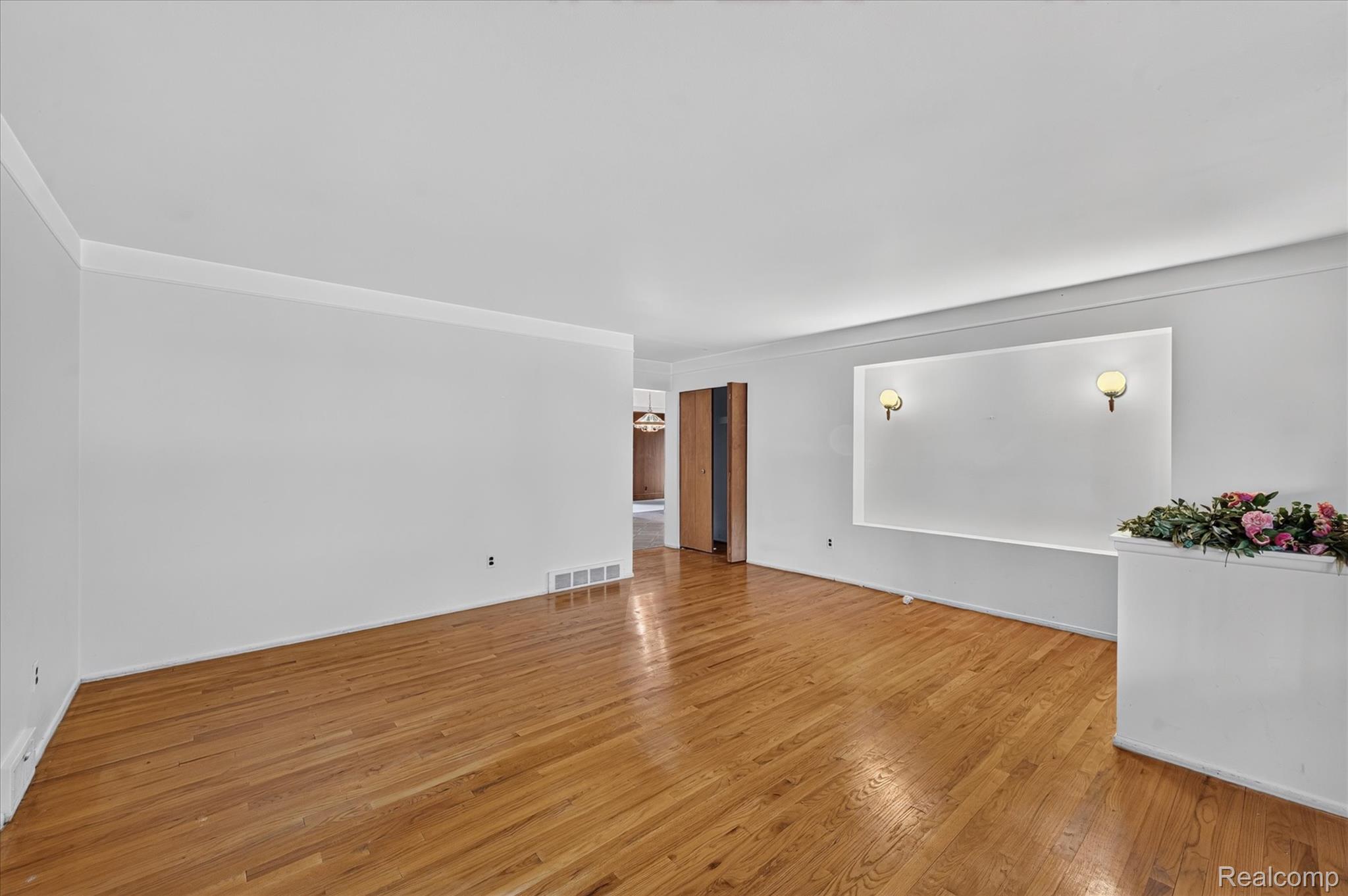 Residential in Livonia 3