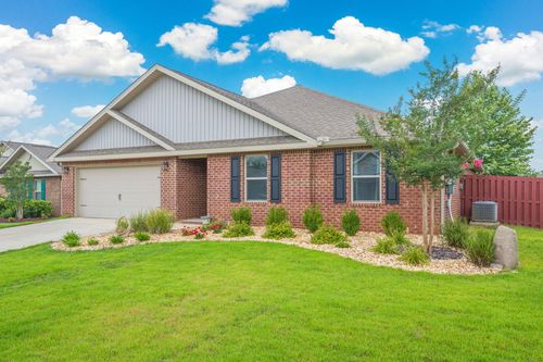 363 Merlin Ct, Crestview, FL, 32539-6754 | Card Image