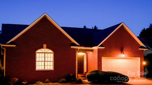 1304 Overhill Rd, Salisbury, NC, 28144-8415 | Card Image