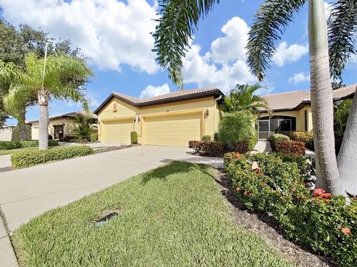 303 Bluewater Falls Ct, APOLLO BEACH, FL, 33572-3136 | Card Image
