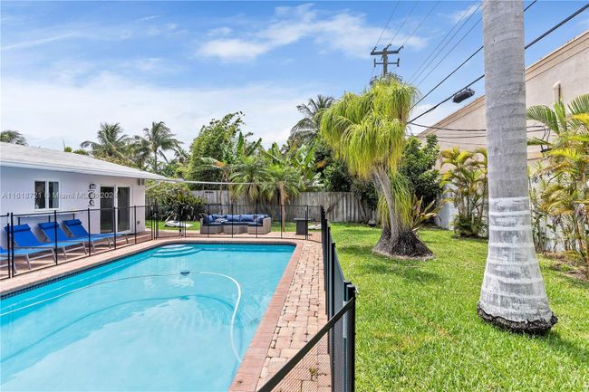 617 Nw 30th Ct, House other with 3 bedrooms, 3 bathrooms and null parking in Wilton Manors FL | Image 34