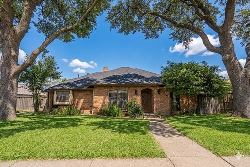2430 Beaver Run, Garland, TX, 75044-7357 | Card Image