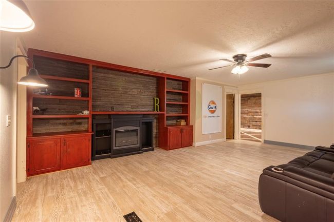1 of 2 living rooms/dens | Image 8